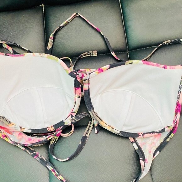 ARDENE Floral Bikini - Picture 2 of 4